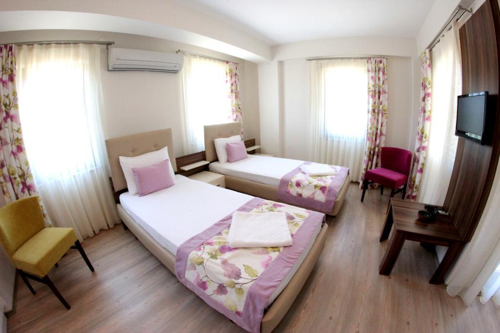 Adacayi Hotel Bozcaada Island Bilik gambar